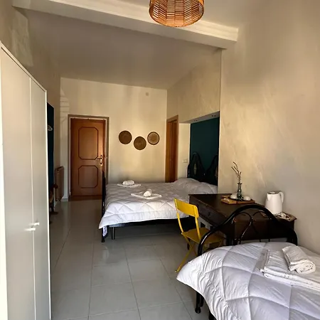 Palazzo Montagna 3* Grotte (Sicily)